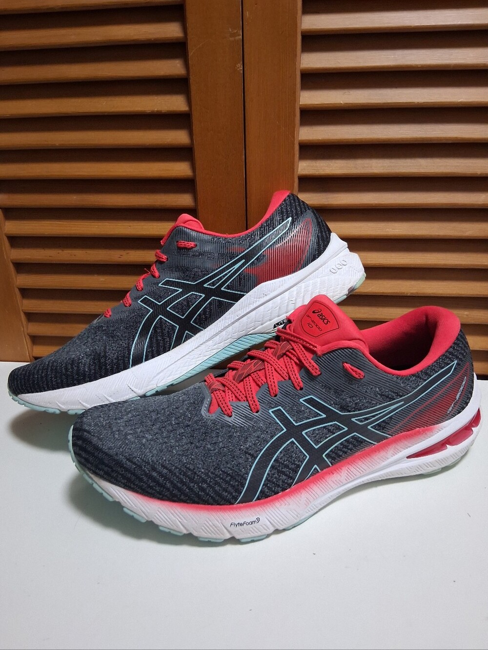 ASICS GT-2000 10 Men's  Running Shoe * Size: 12